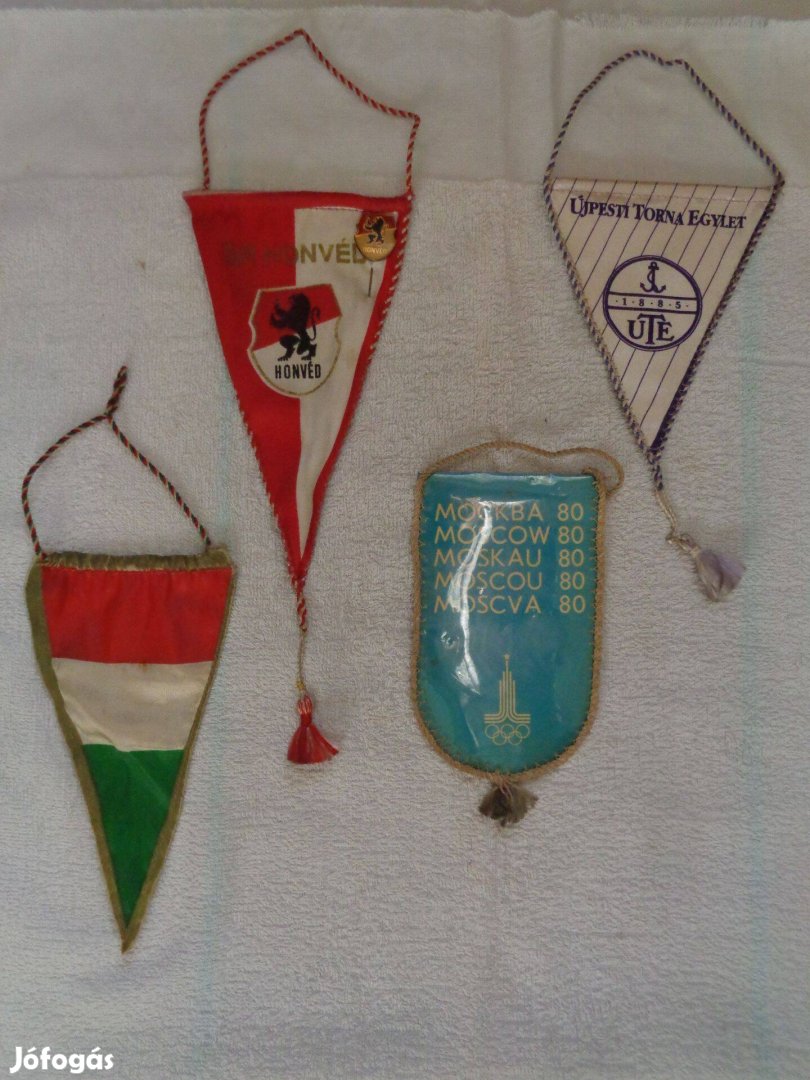 Retró kis zászlók eladó
