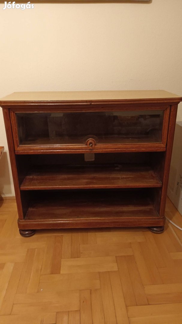 Retro komód akár tv polcnak