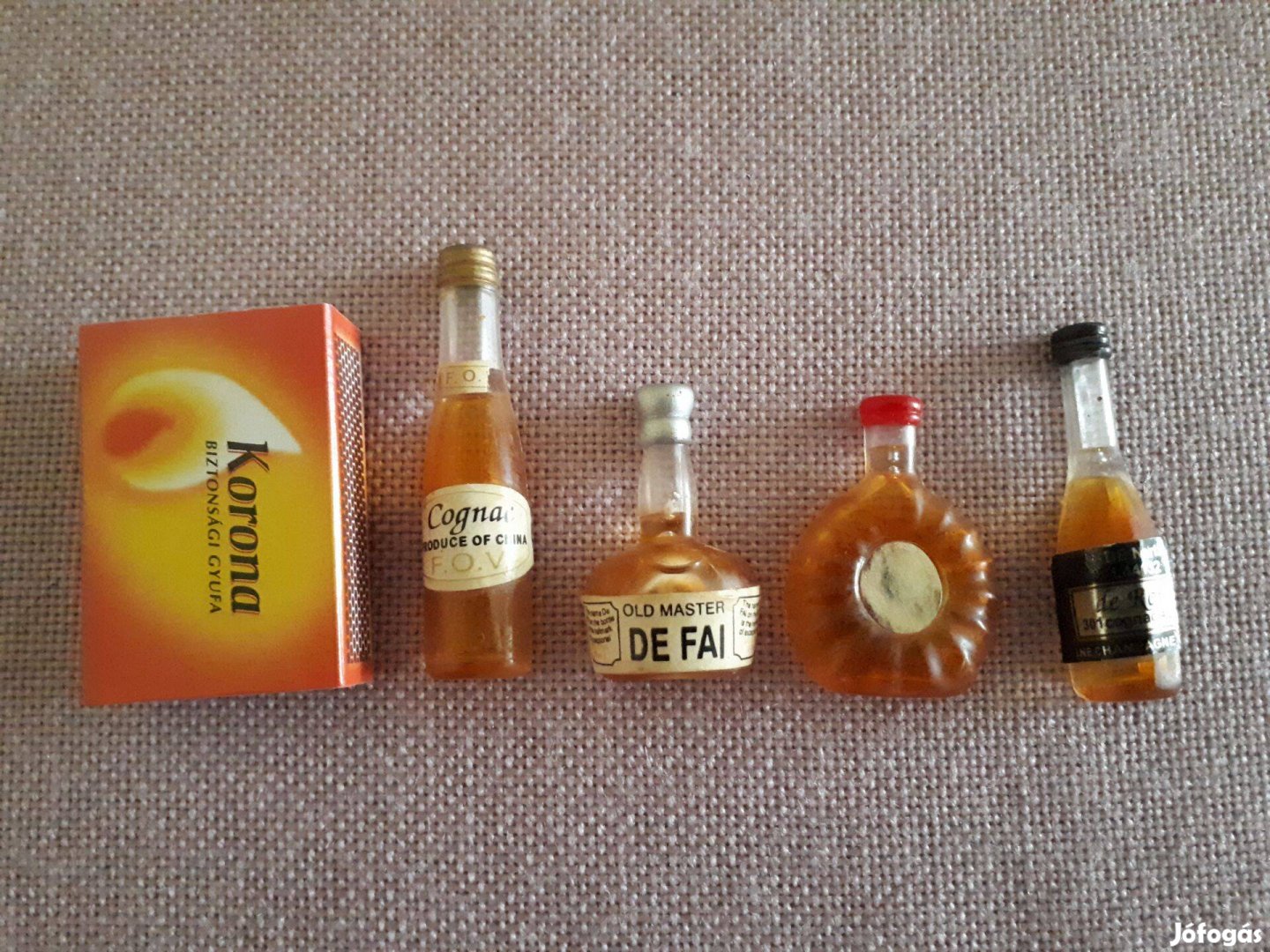 Retró konyakos üveg mini hűtőmágnes csomag konyak cognac retro