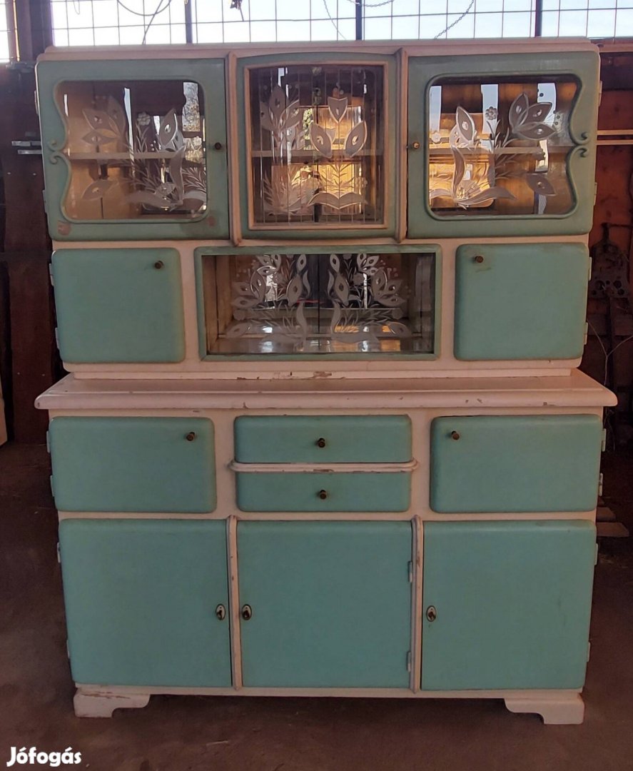 Retró konyhaszekrény eladó