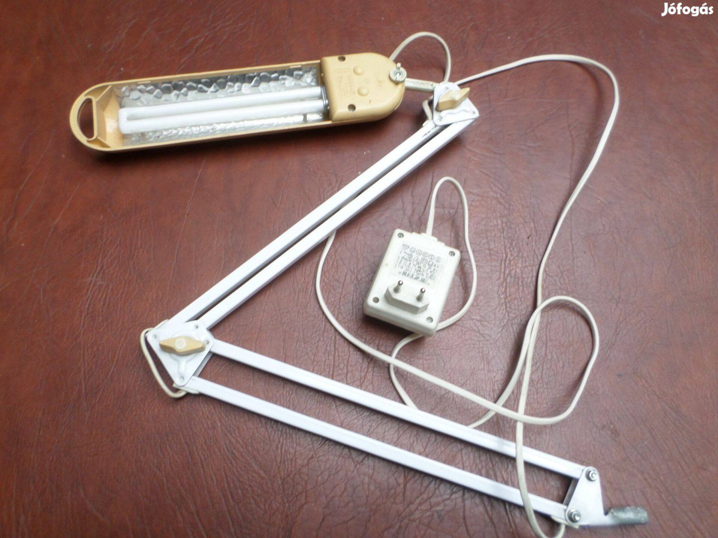 Retro lámpa Finn design