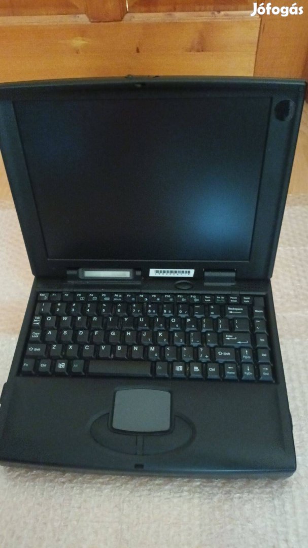 Retro laptop P1 233MMX + CD + General MIDI