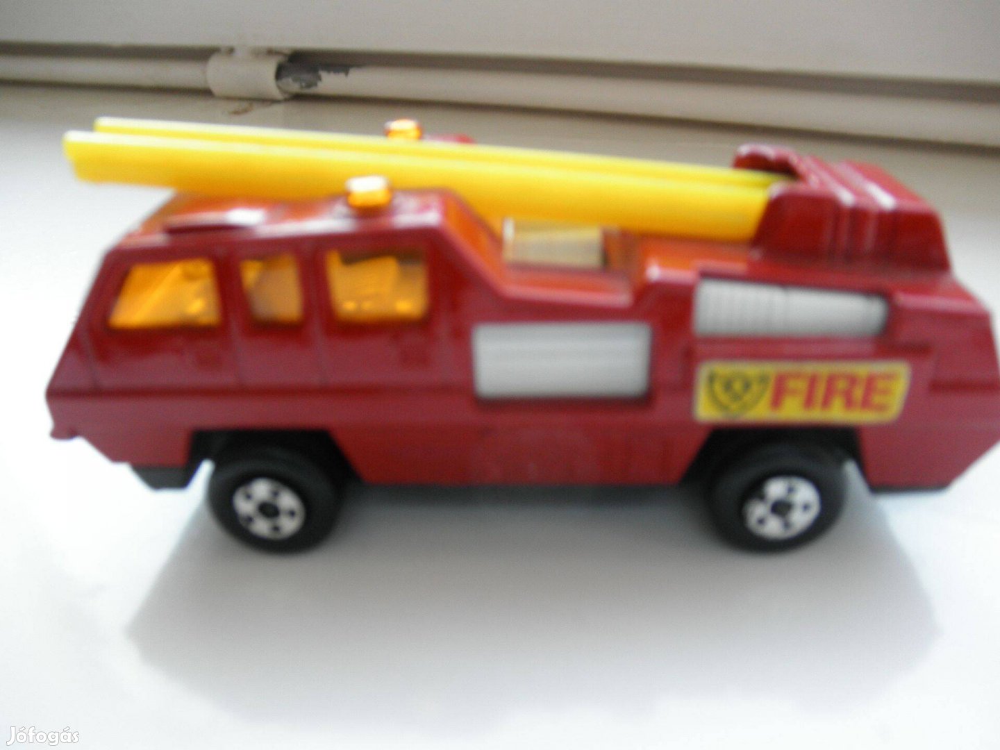 Retró matchbox eladó