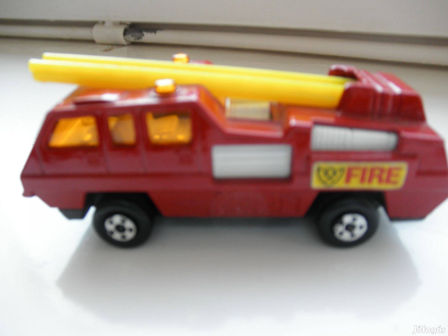 Retró matchbox eladó