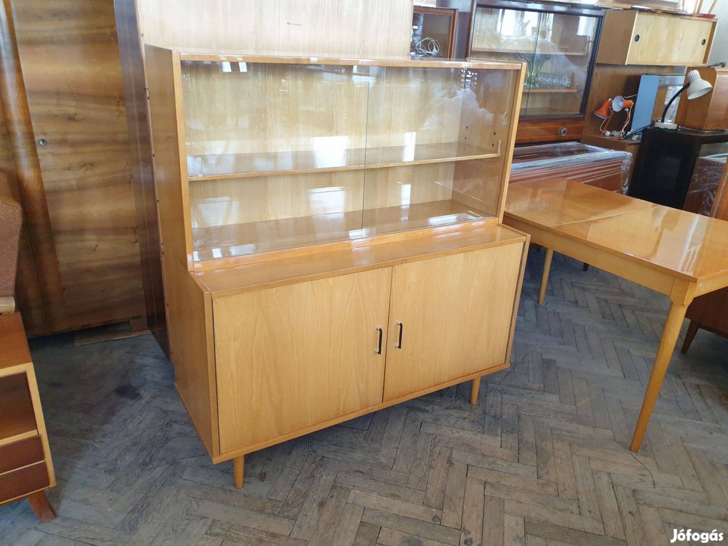 Retro mid century sideboard komód vitrines résszel tálalószekrény