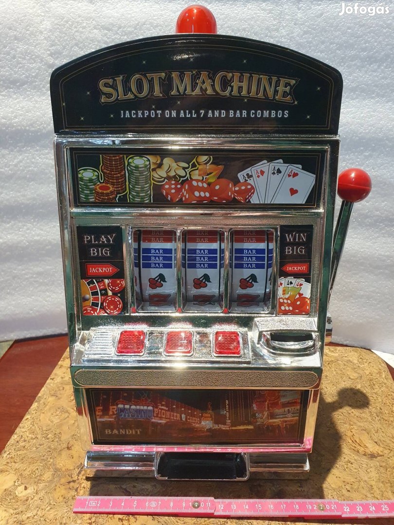 Retro mókás nyerőgép félkarú rabló működik slot machine játék