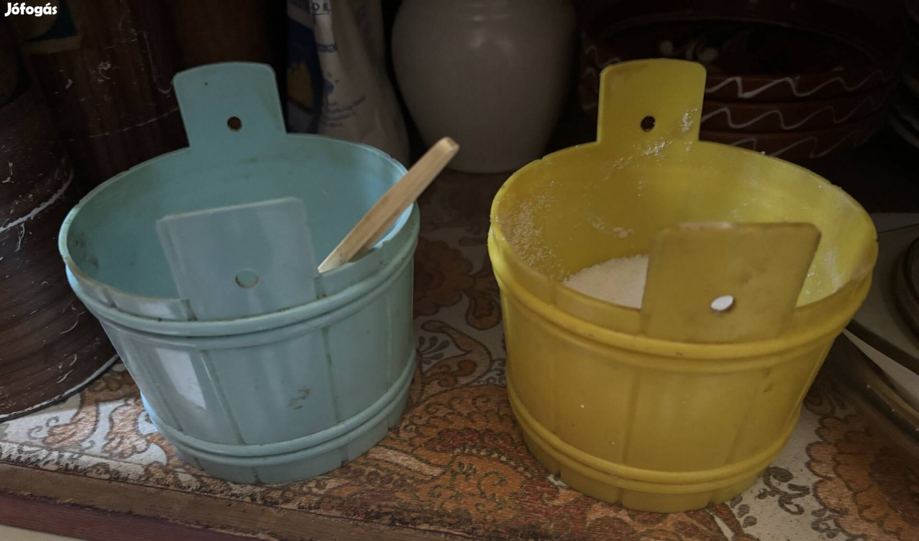 Retro műanyag sótartó fűszer tartó dézsák