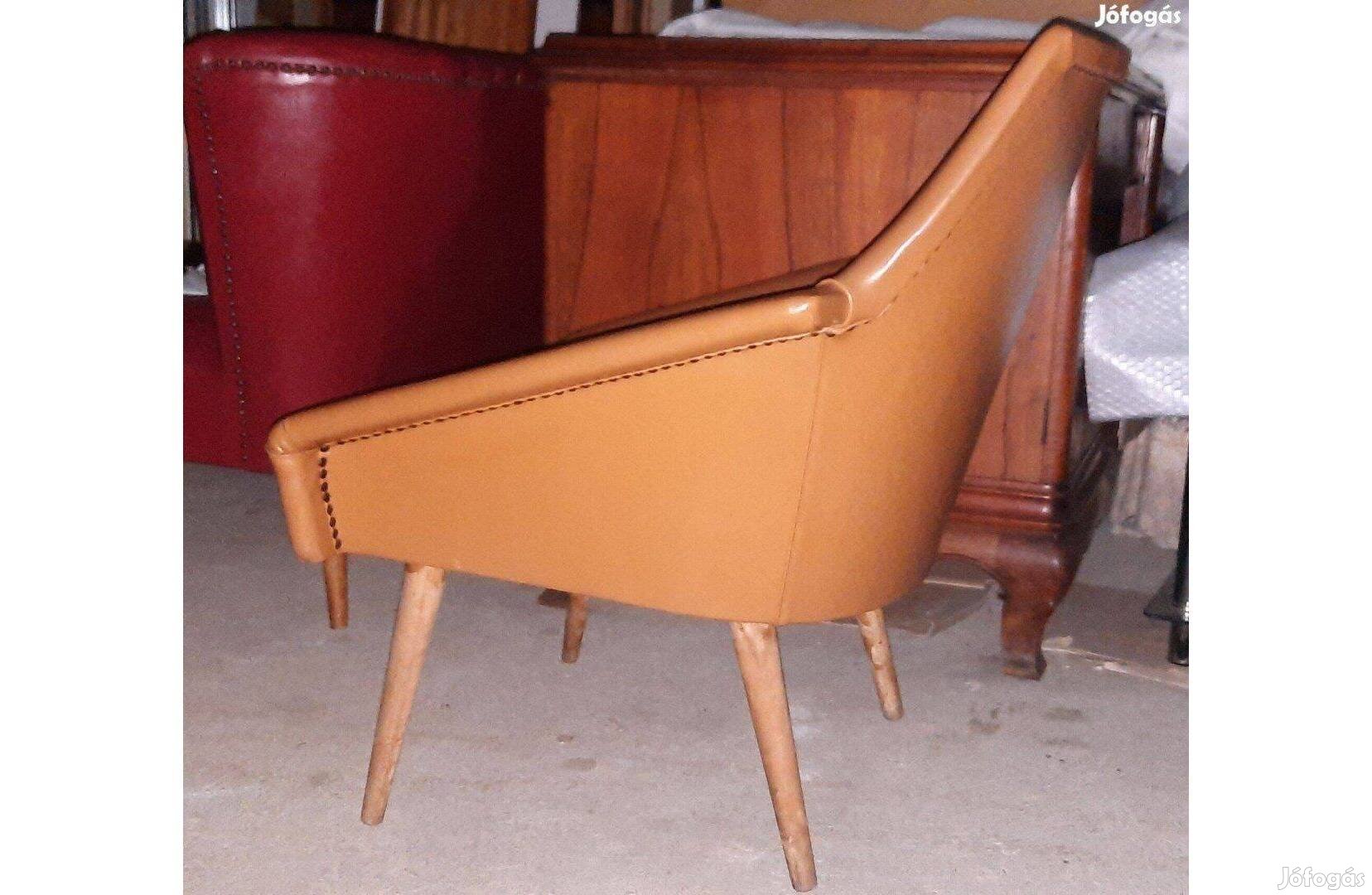 Retro műbőr kagyló fotel, műbőr szék