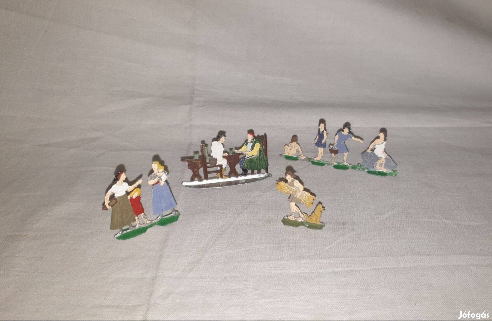 Retró népi jelenetes német ólom figurák