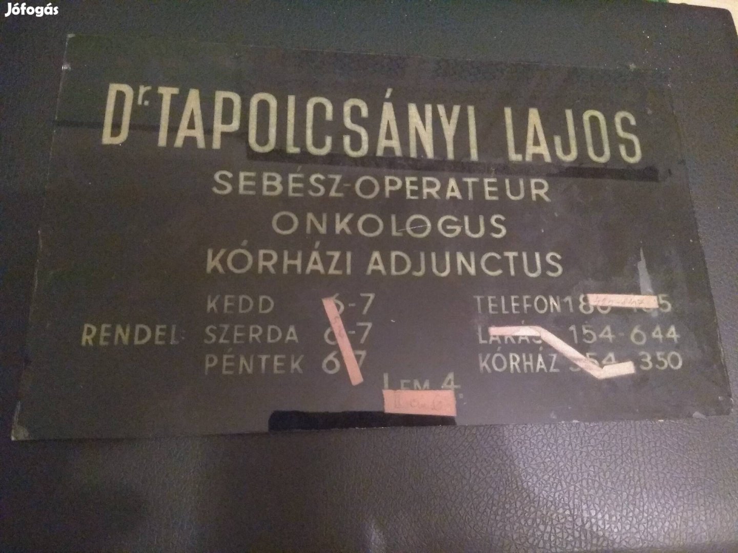 Retro orvosi kórházi rendelő névtábla fali üveg tábla 