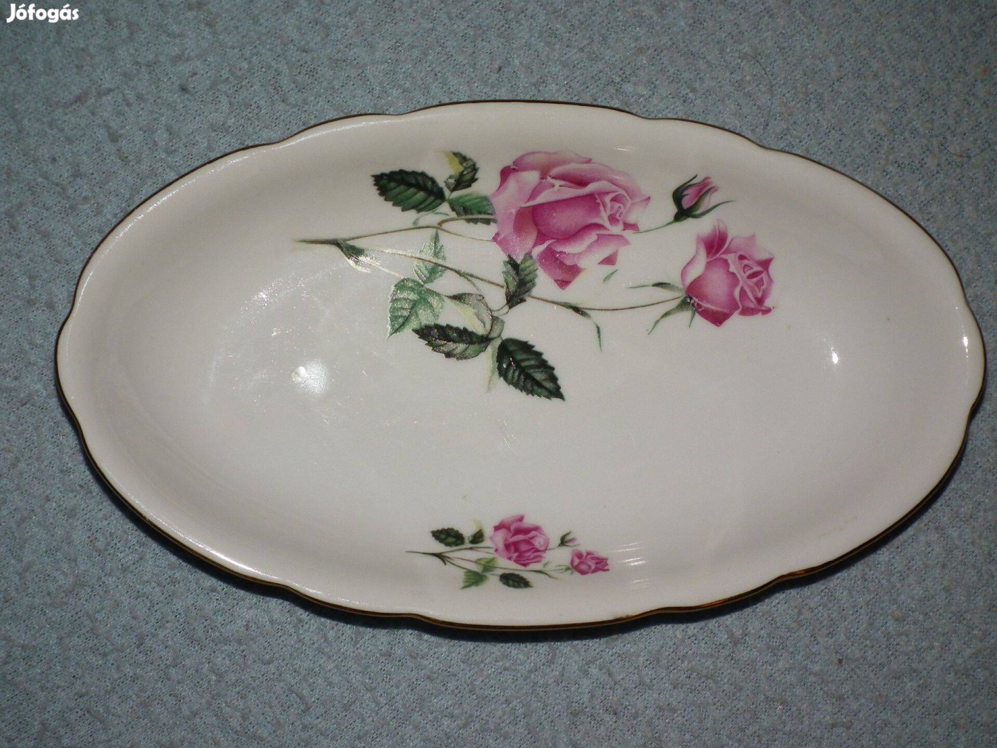 Retró ovális porcelán dísztál Bohemia