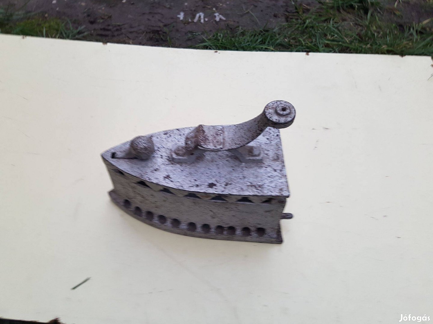 Retró parazsas vasaló dísztárgynak Fellelt állapotban,