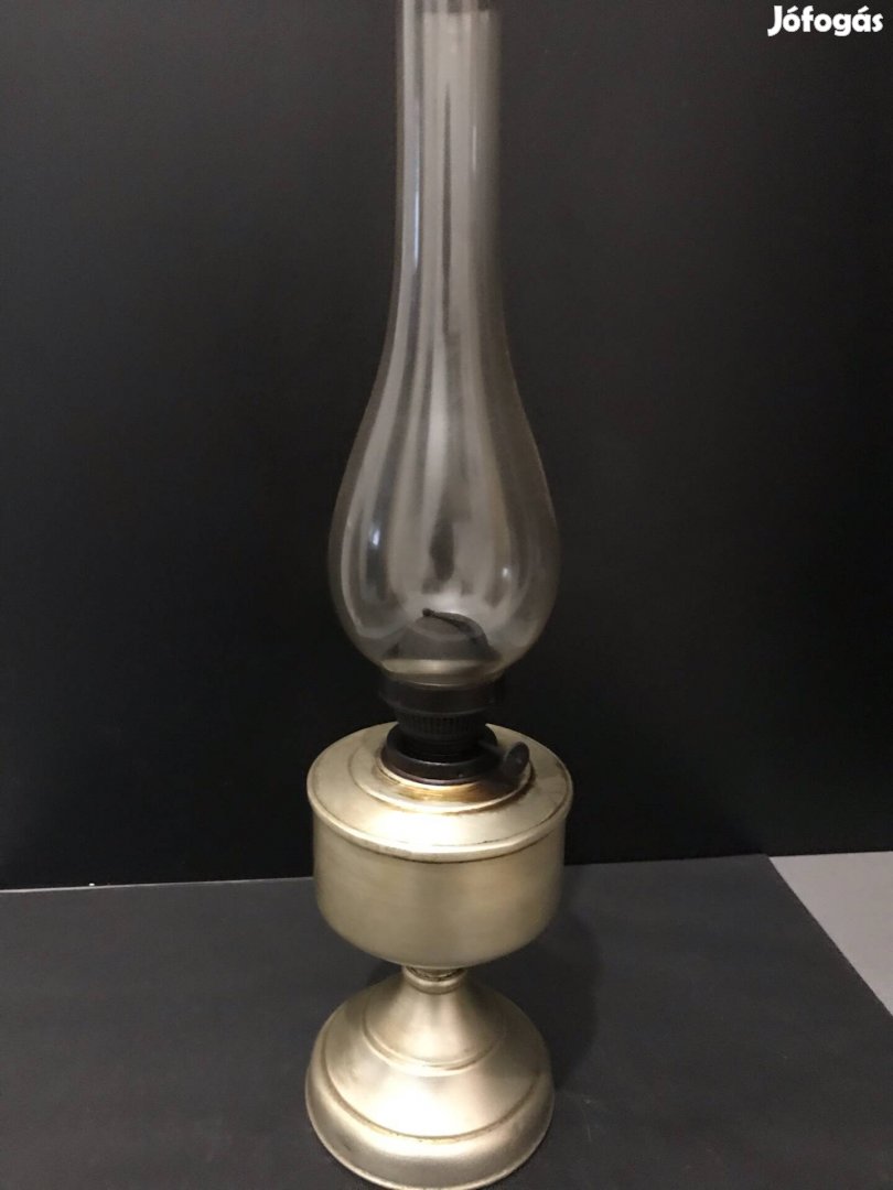 Retro petroleum lampa