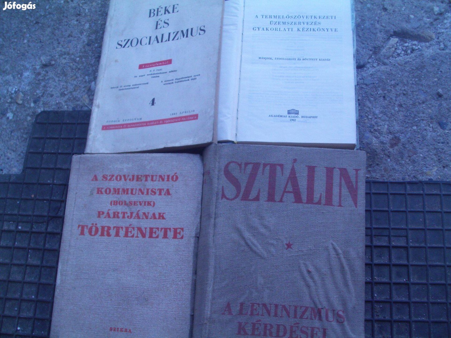 Retro politikai könyvgyűjtemény az 1960-es évekből (4db)