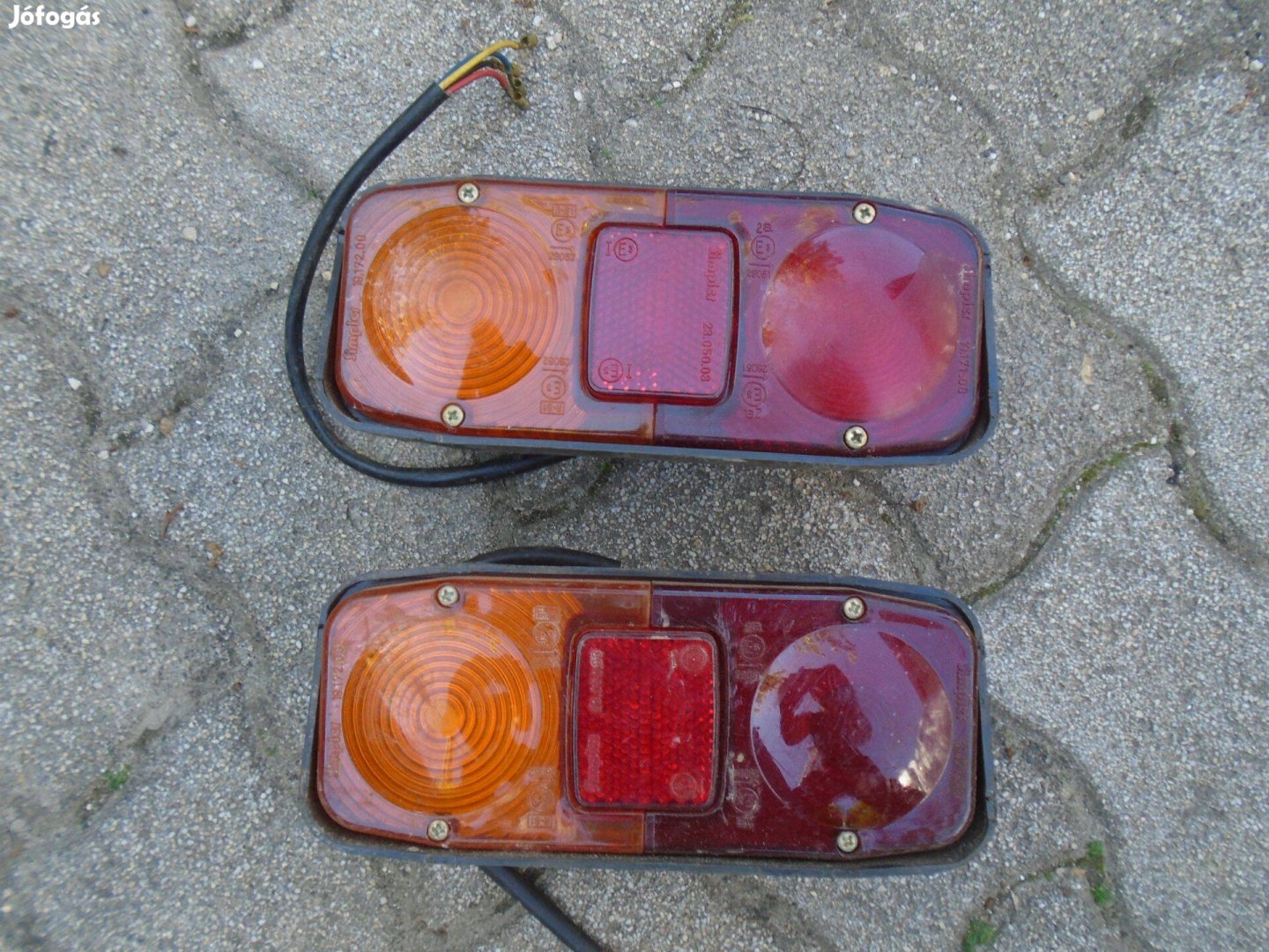 Retro pótkocsi / utánfutó hátsó lámpa eladó