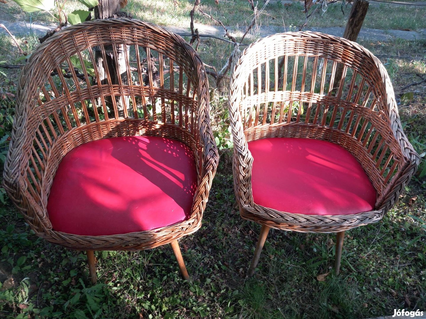 Retró rattan fotel + asztal