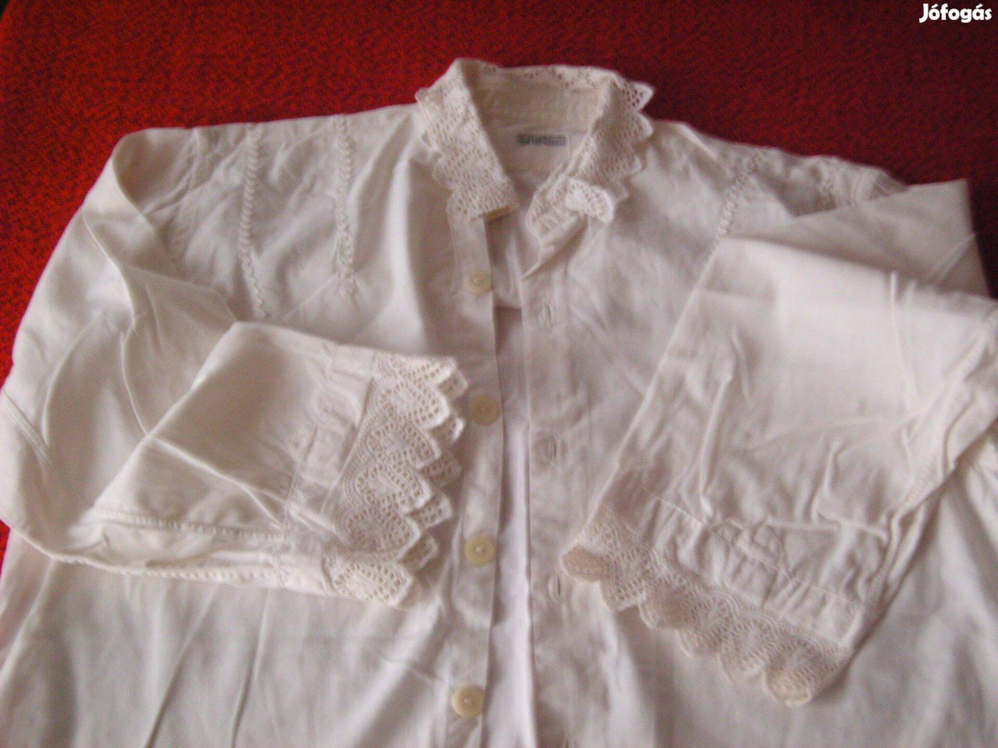 Retró-régi fehér csipkés ing, népviselet jellegű. M