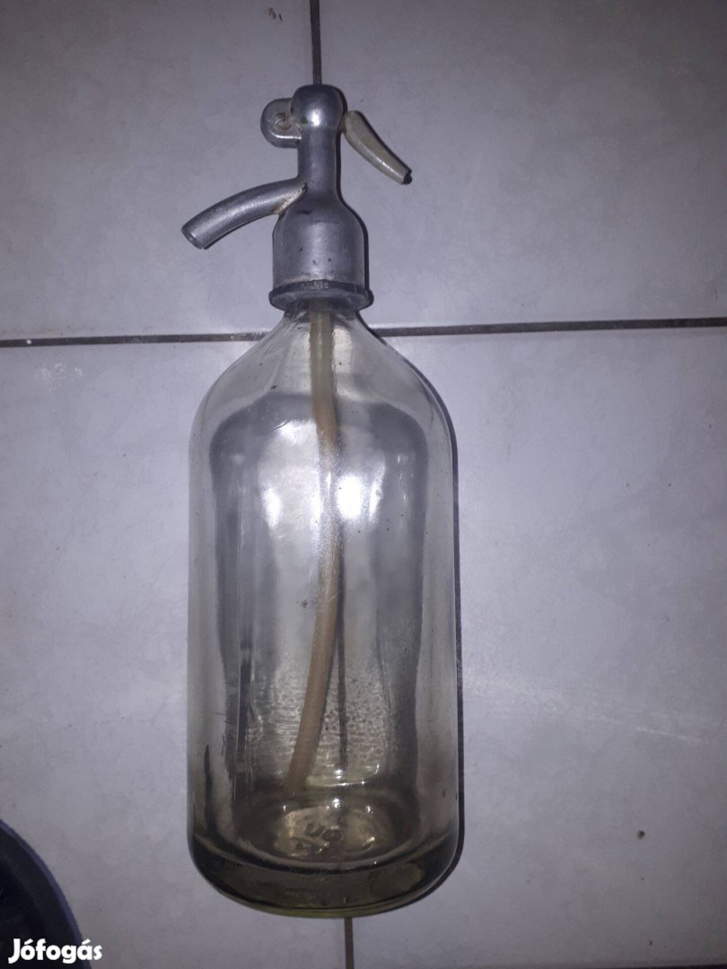 Retró régi szódásüveg