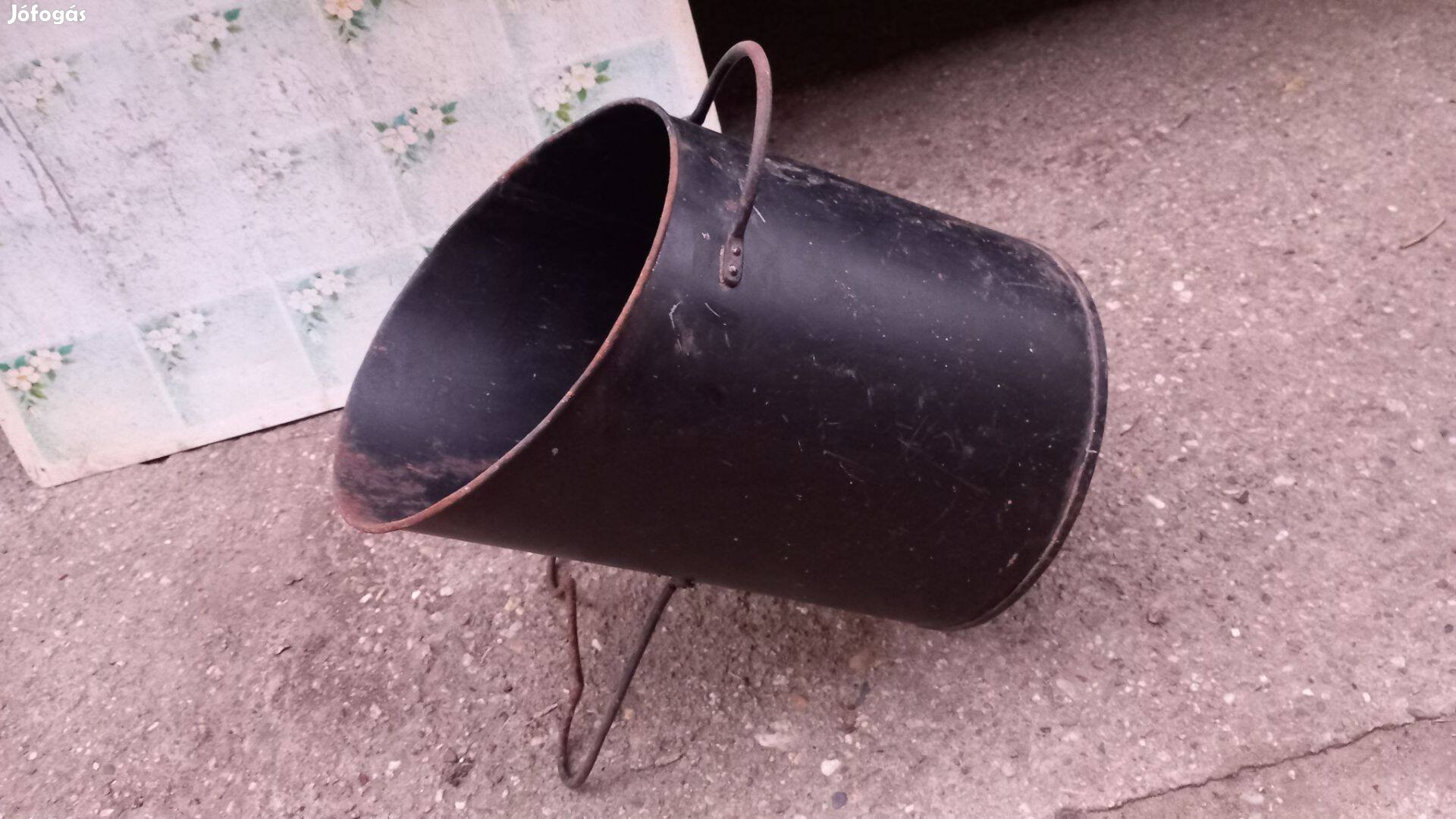 Retro szenes edény tüzelő tartó lapáttal debreceni átad gls is
