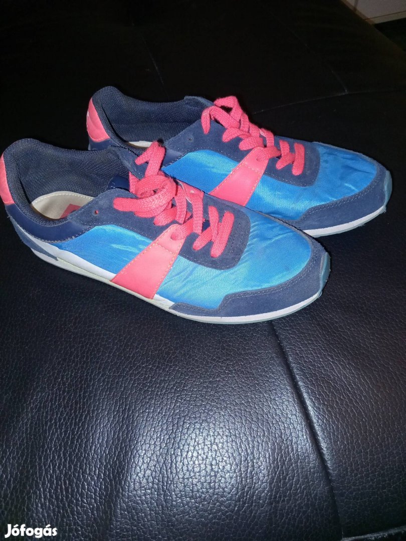 Retro szines cipő 39-es