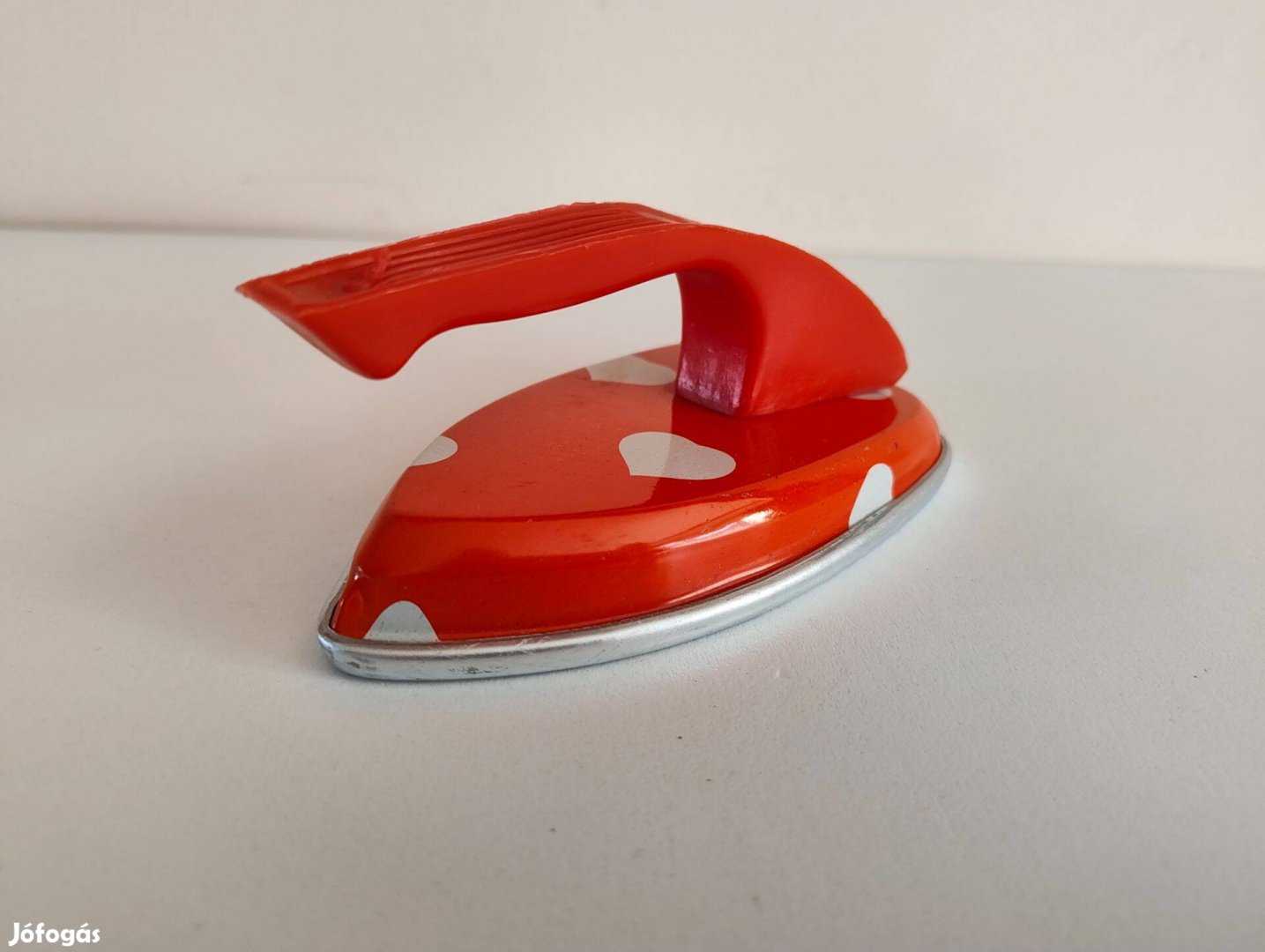 Retro szíves vasaló, régi lemez játék