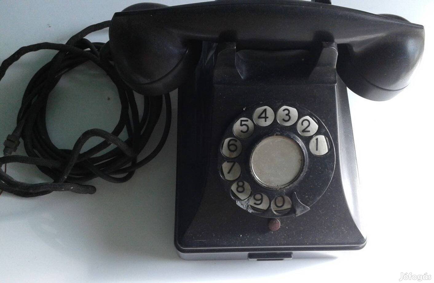 Retró tárcsázós telefon