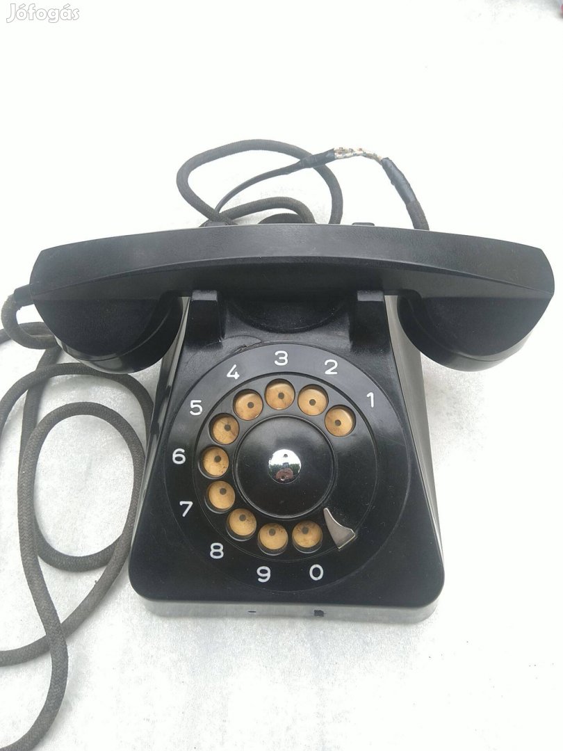 Retro telefon 1956-ból eladó!