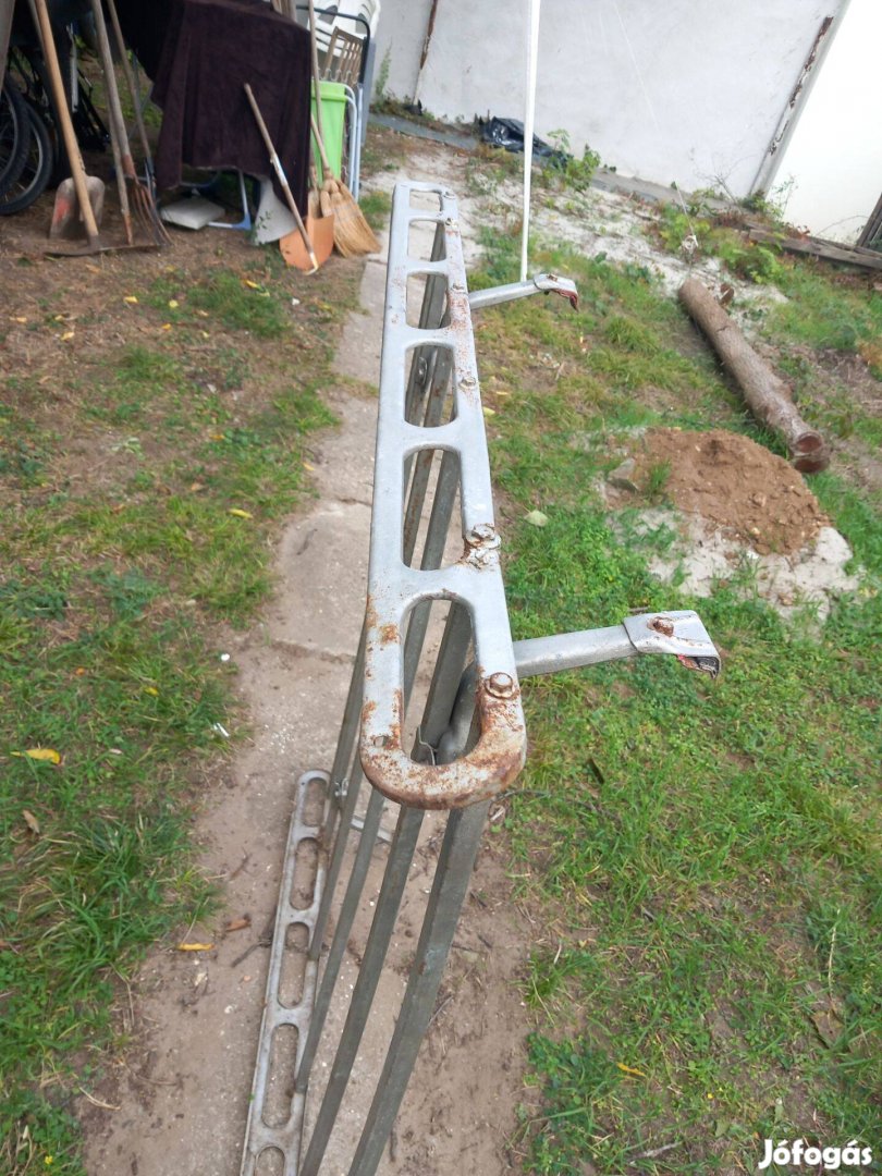 Retro tetőcsomagtartó