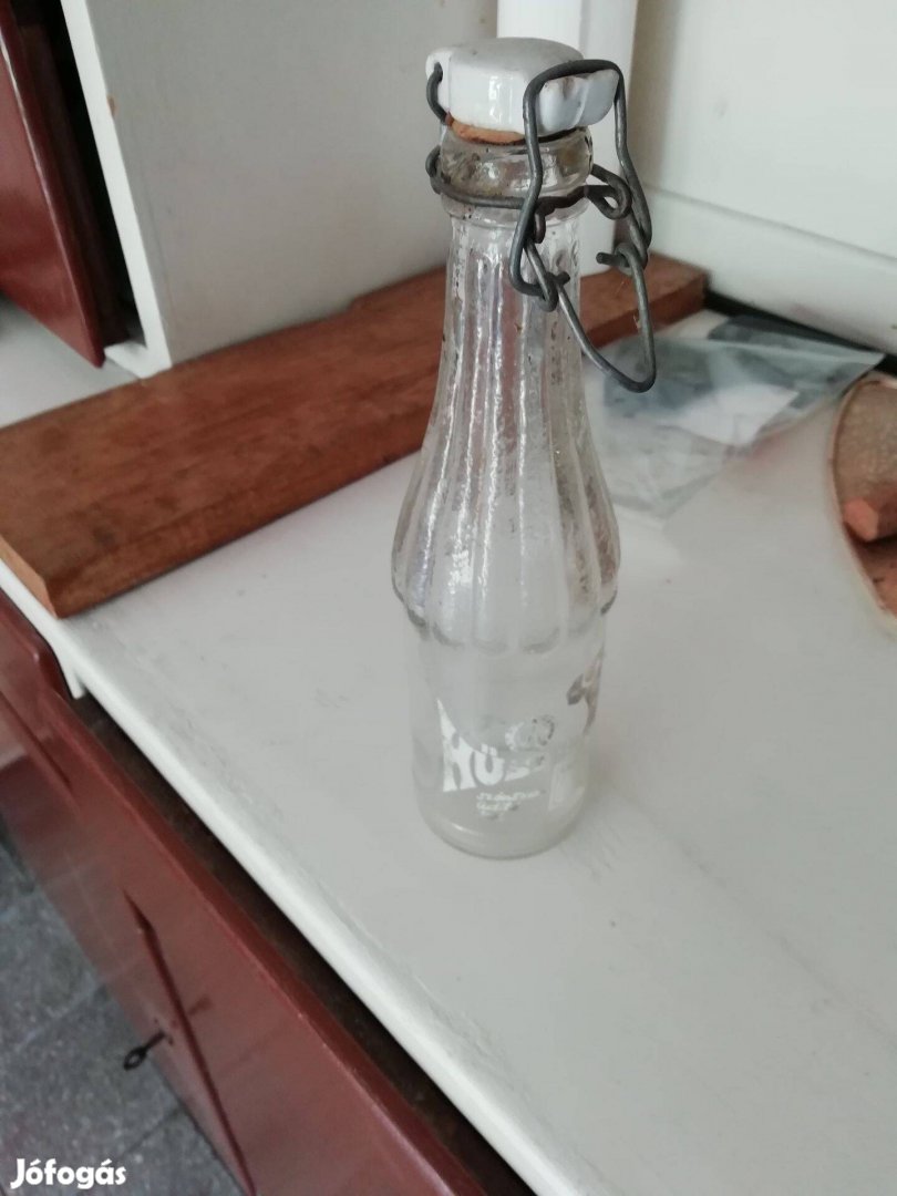 Retro üdítős csatos üveg palack eladó
