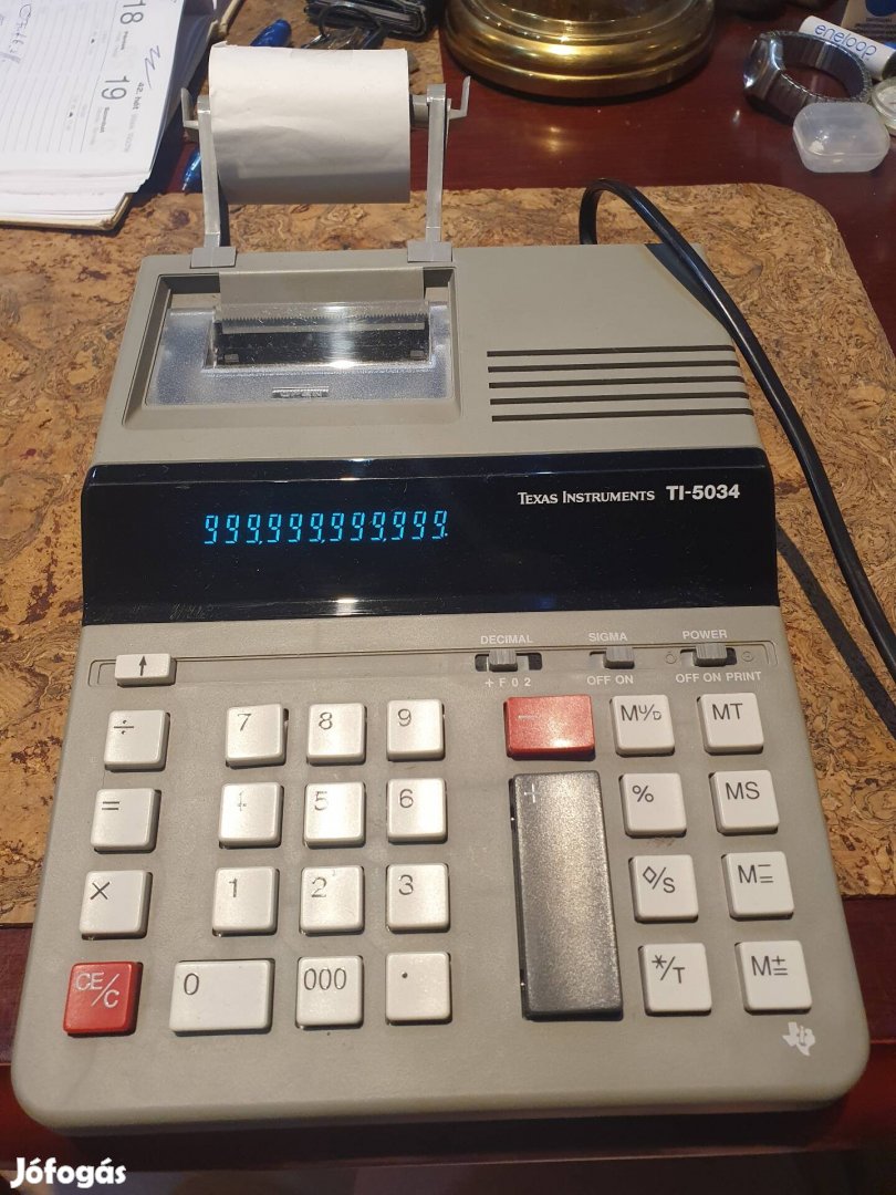 Retro újszerű texas instruments TI-5034 VFD kijelzős számológép