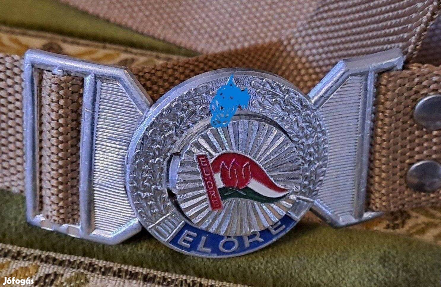 Retro úttörő öv