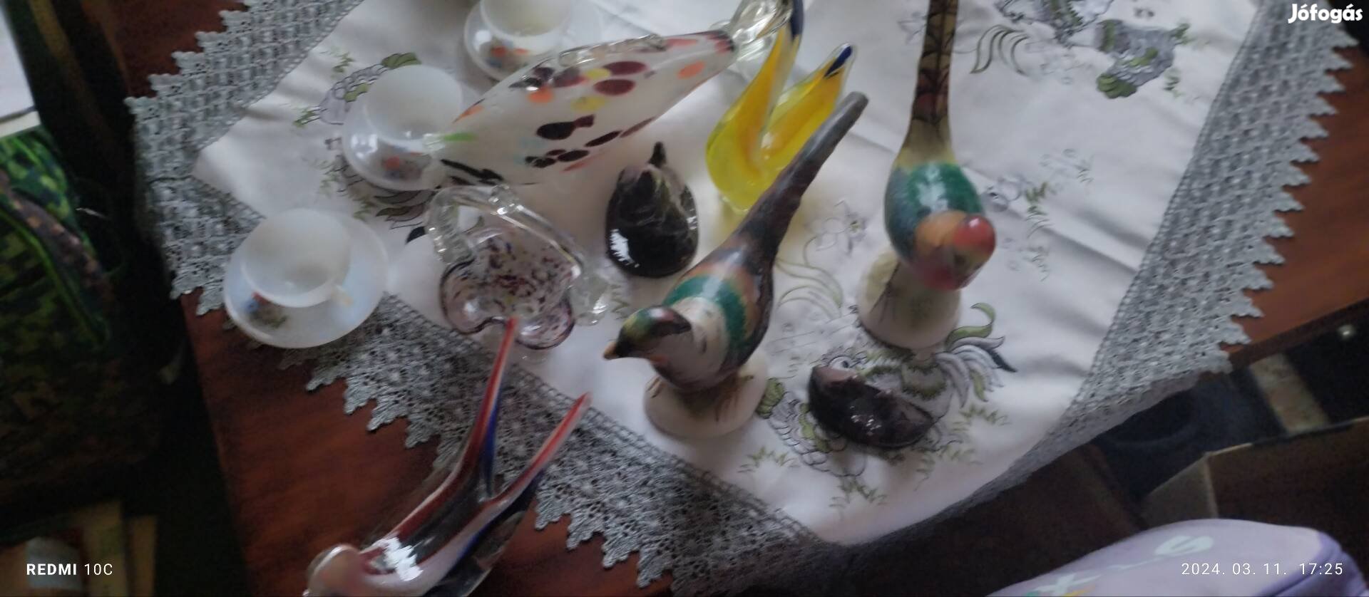 Retro üveg és porcelán tárgyak 