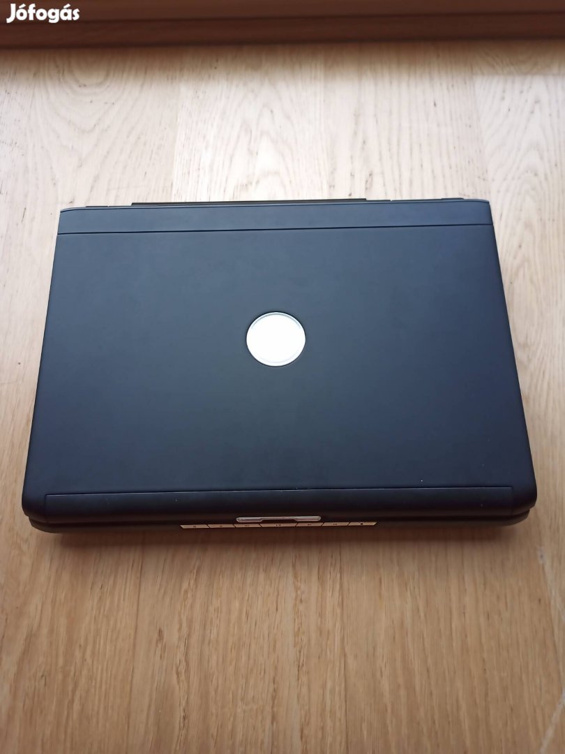 Retro üzleti Dell Vostro 1500 laptop