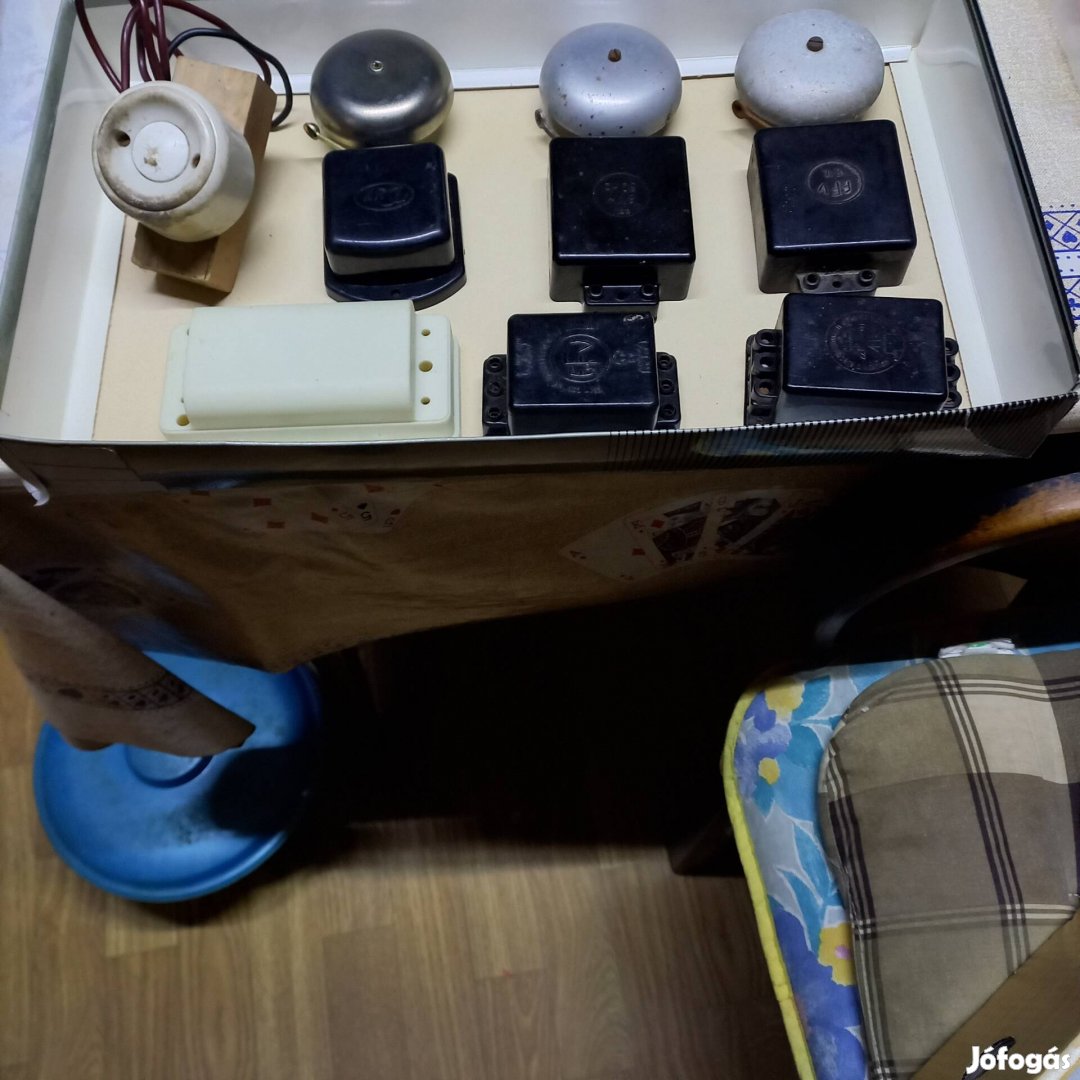 Retró vezetékes lakáscsengők