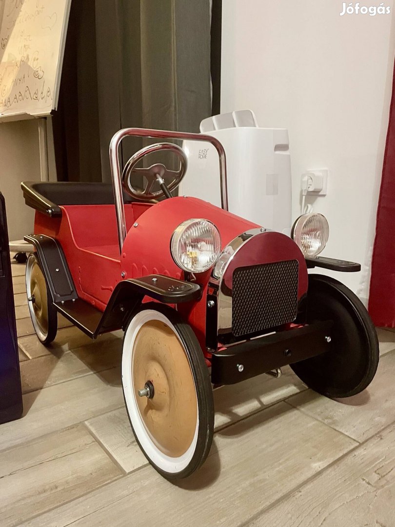 Retró vintage fém gyerek kisautó