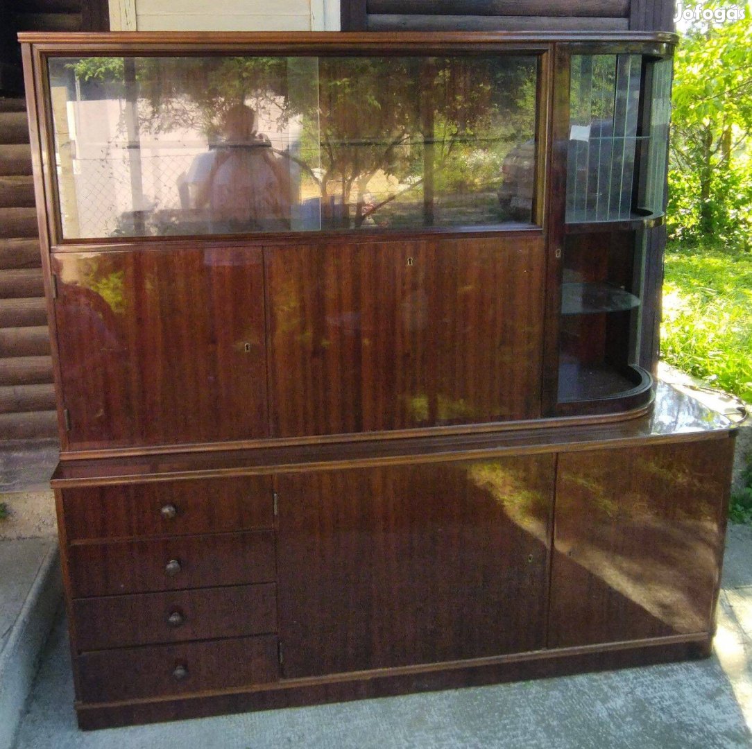 Retro vitrines szekrény