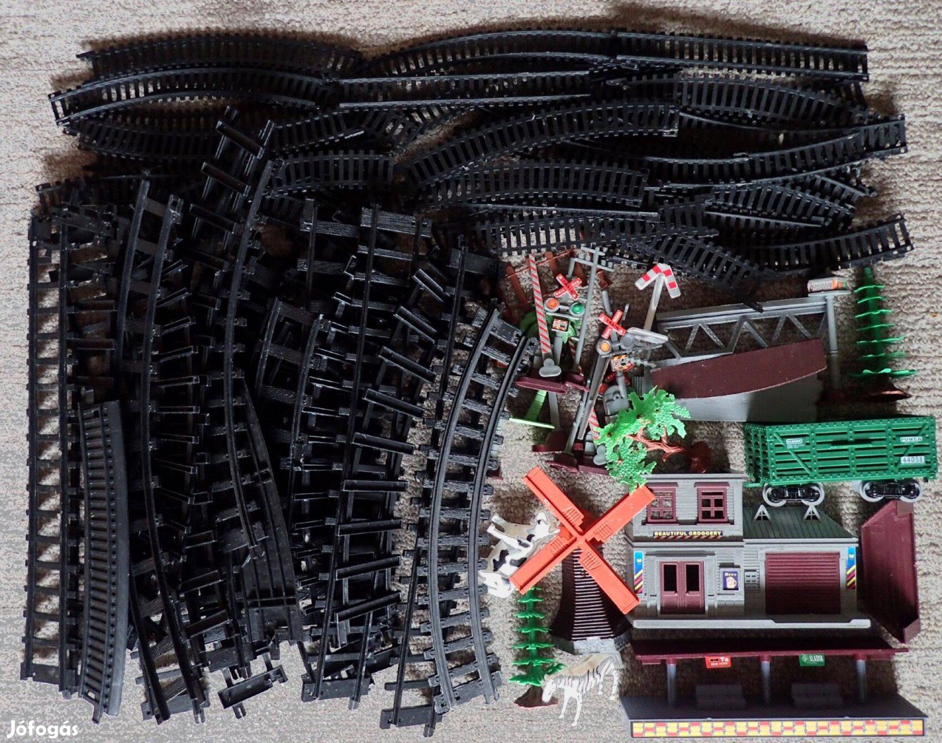 Retró vonatpálya terepasztal elemek játék pálya vonat vasút építőjáték