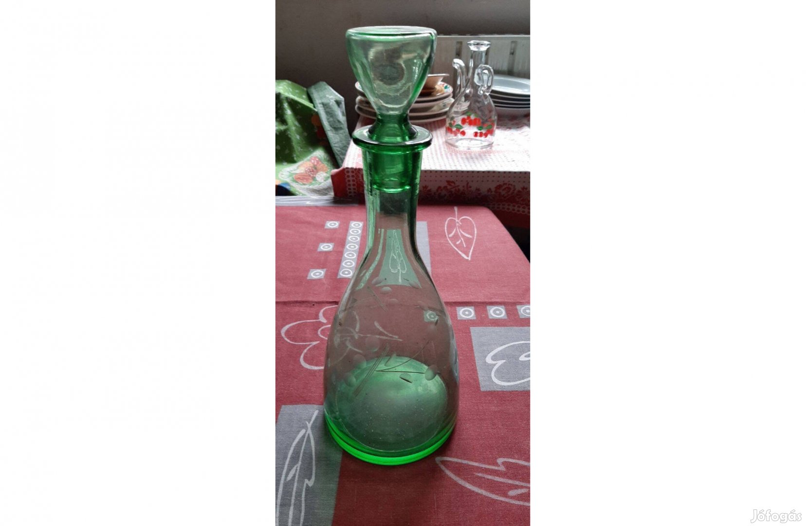 Retro zöld boros palack