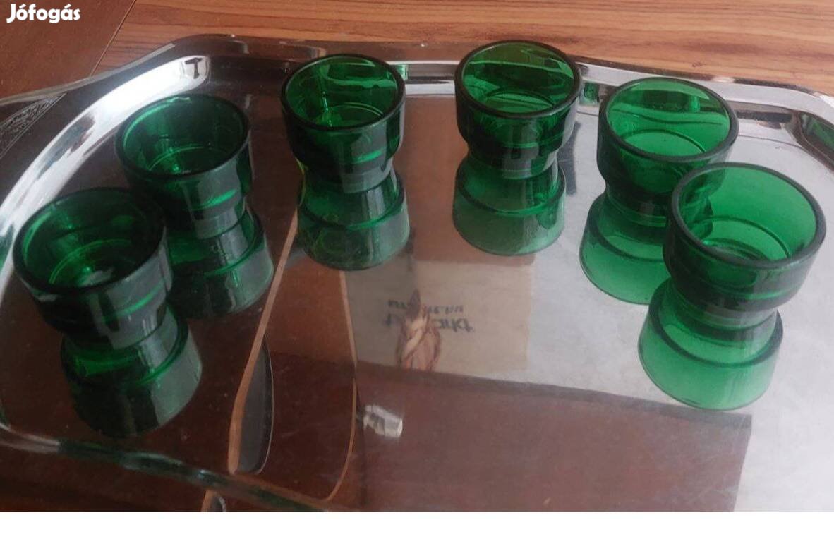 Retró zöld színű lágytojás tartók