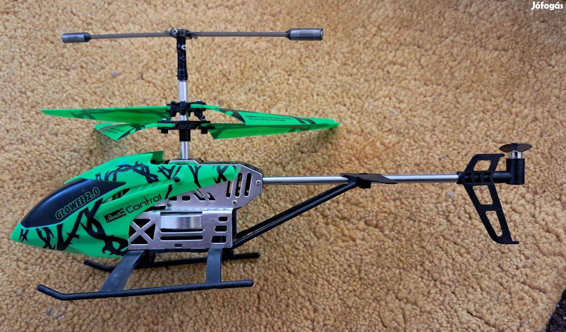 Revell's Glowee 2.0 távirányítós helikopter ( javítani kell )