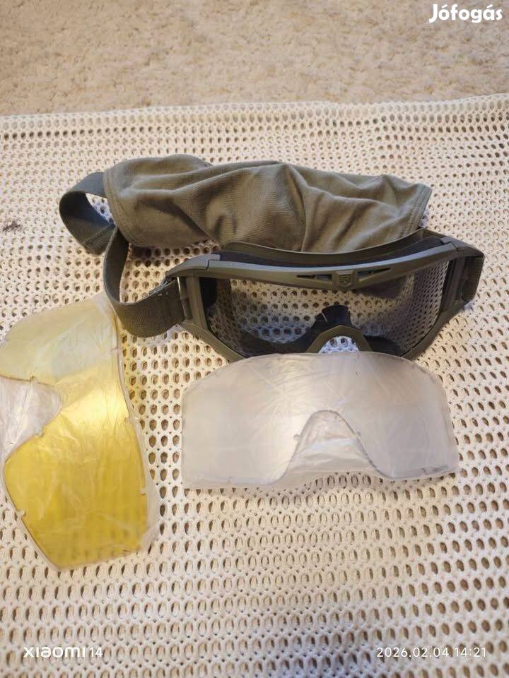 Revision Desert Locust Taktikai lövész védőszemüveg félár