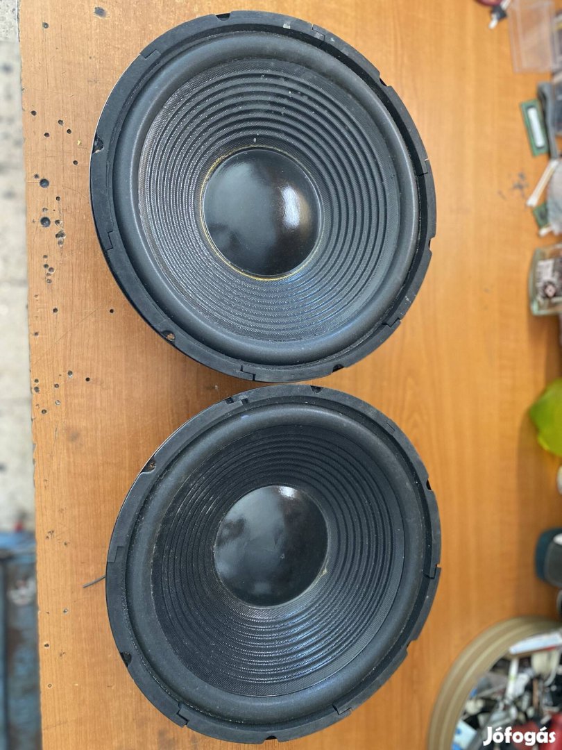 Revolution PY-12 hangszóró 200/400 watt , 4Ohm
