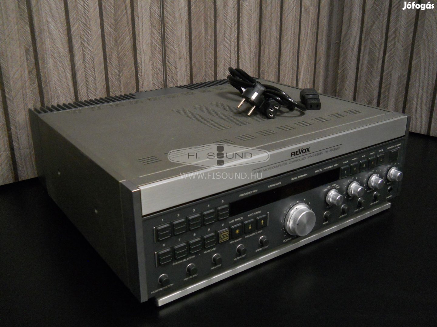 Revox B780 ,2x110W,4-16 ohm,4 hangfalas rádiós sztereo