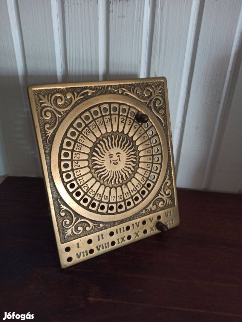 Réz asztali öröknaptár