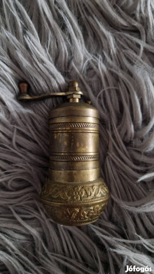 Réz kézi fűszerdaráló Akció!