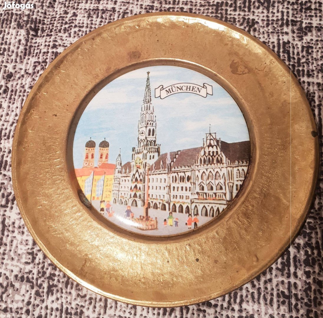 Réz tányér porcelán betéttel München 15 cm átmérővel
