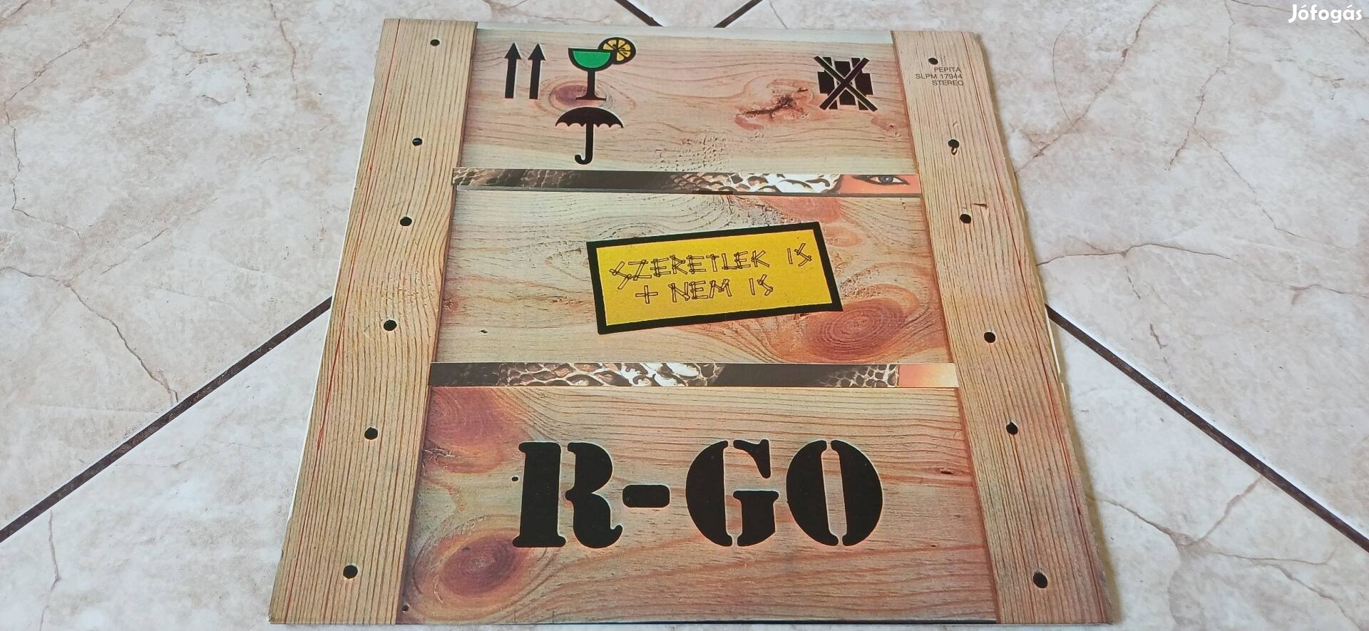 Rgo Szeretlek is meg nem is bakelit hanglemez