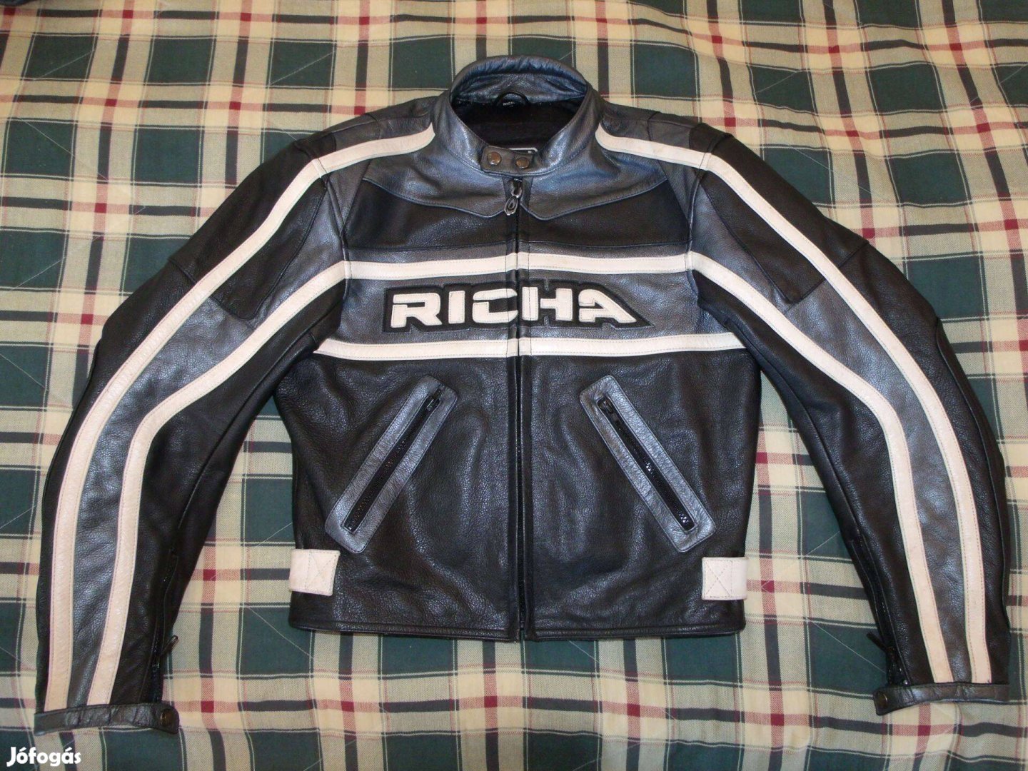Richa fullprotis motoros bőrdzseki, S méret, hibátlan