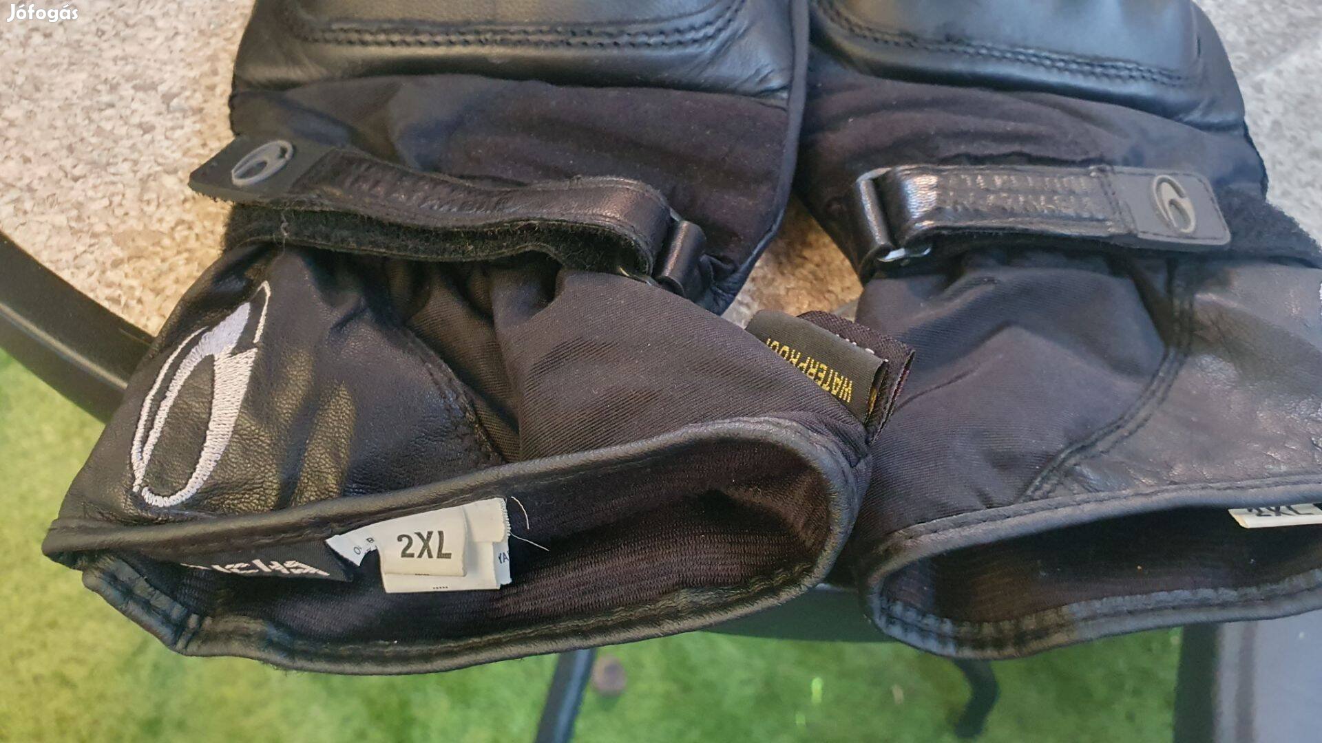Richa protectoros kesztyu 2xl