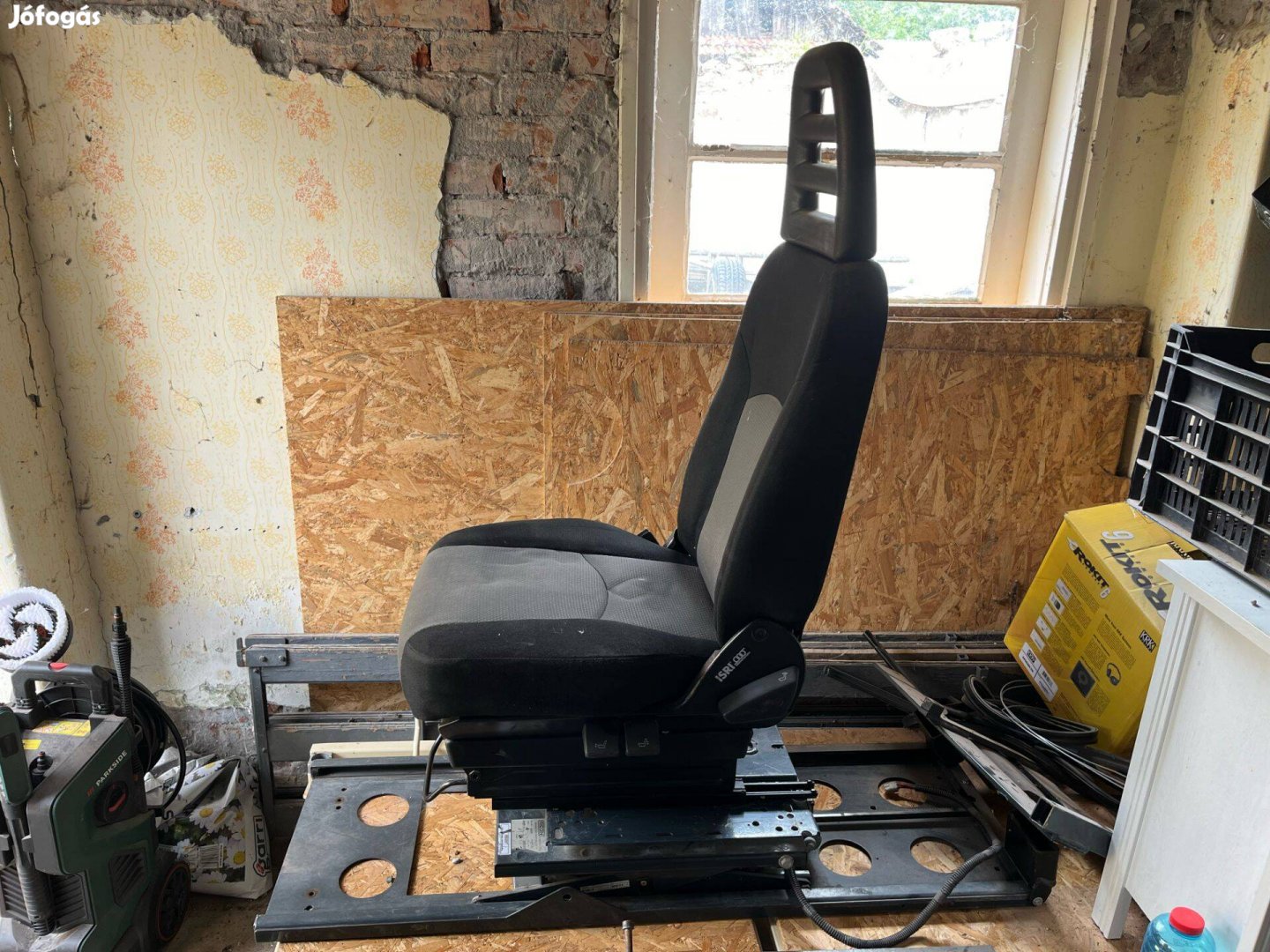 Ricon R1209 emelő toló ülés konzol